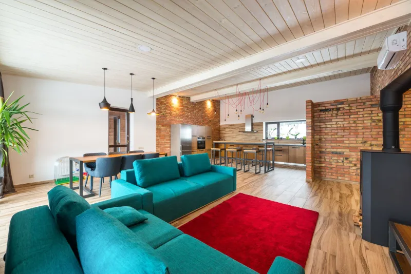 The Open Floor Plan Illusion: When Airy Spaces Quietly Undermine How You Live and Work